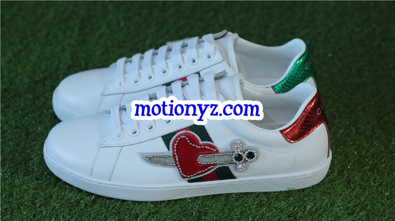 GC Ace Embroidered Sneaker Low Top Heart sword